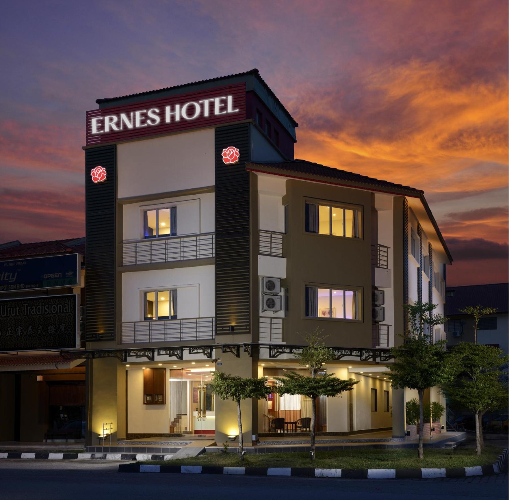 Ernes Hotel Bayu Mutiara Bukit Mertajam Exteriör bild